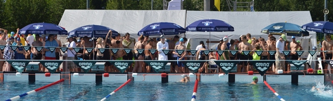 Die Startbrücke im Freibad